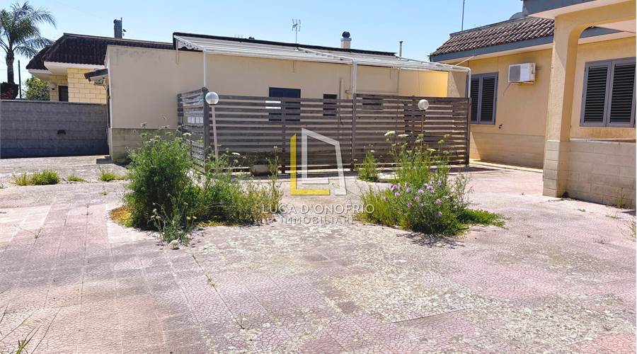 SCOPERTO - VIA FOSSE ARDEATINE